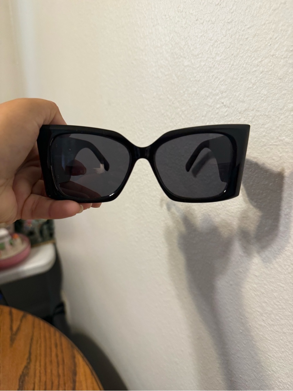YSL black cat eye sunglasses large women’s - Picture 2 of 6